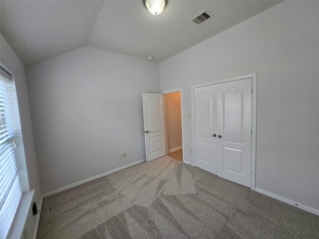 Building Photo - 26502 Green Heron Dr