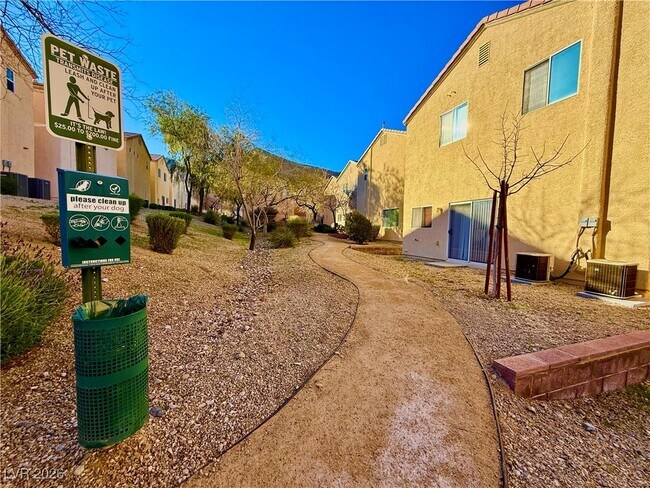 Building Photo - 3444 N Bearpin Gap Ln