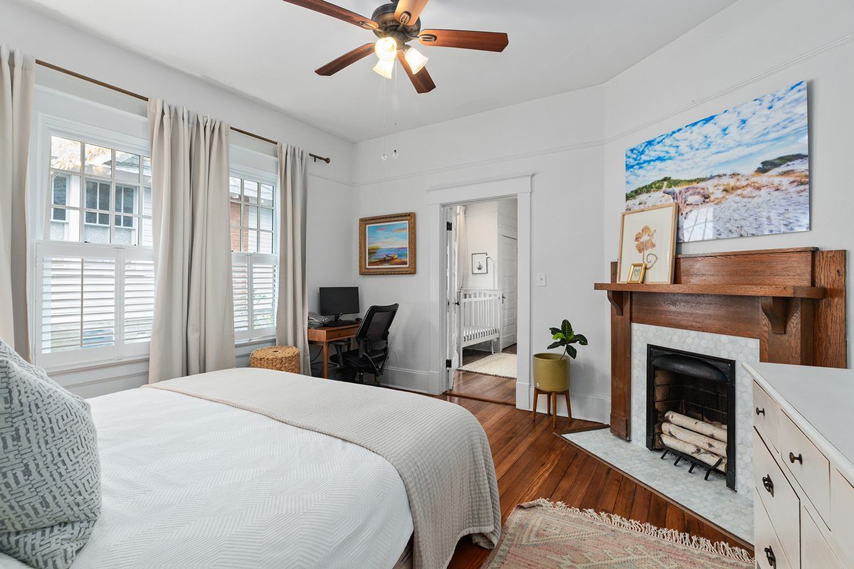 Building Photo - 309 Ferguson St NE