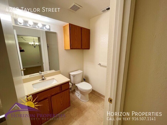 Building Photo - 4269 Taylor St