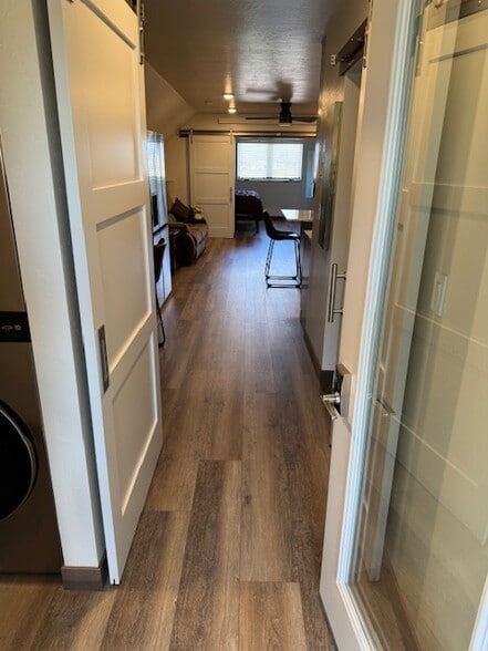 Building Photo - 16410 Creekside Pl