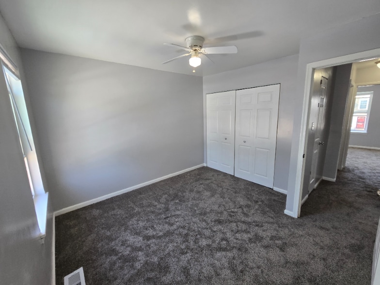 Building Photo - 5806 Folgate Ct