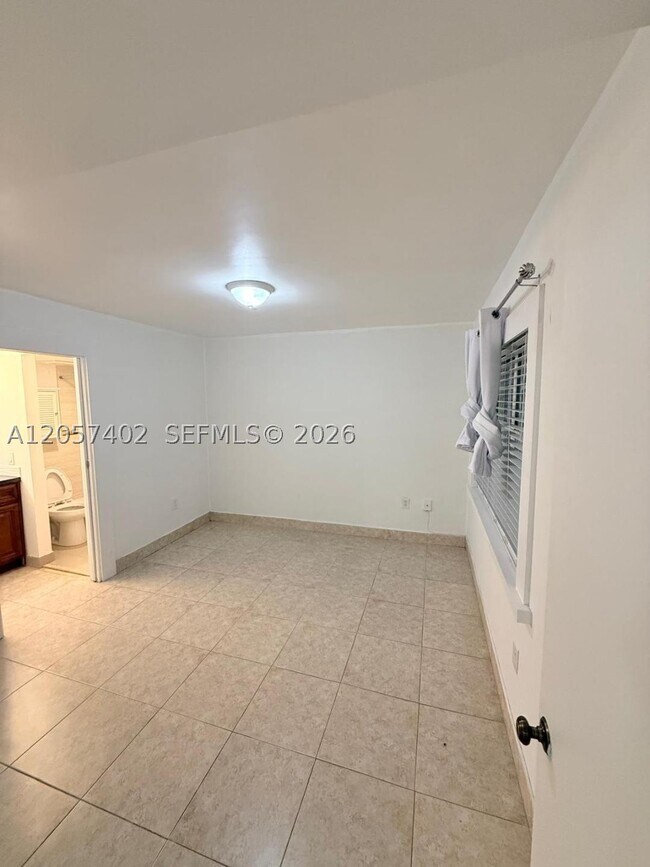 Building Photo - 15635 SW 74th Cir Dr