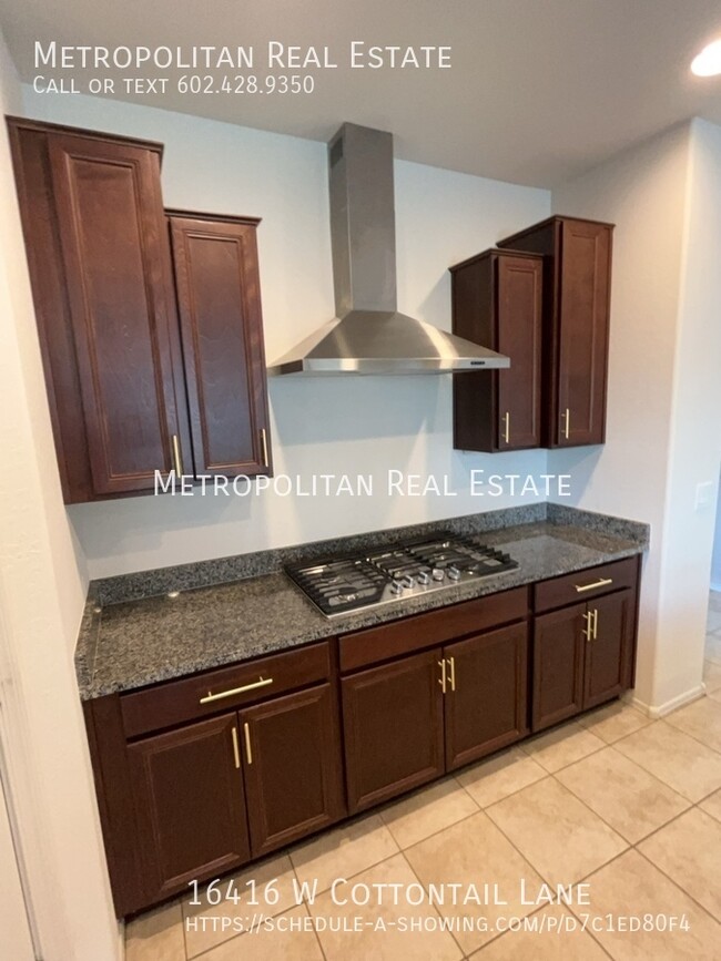 Building Photo - 16416 W Cottontail Ln