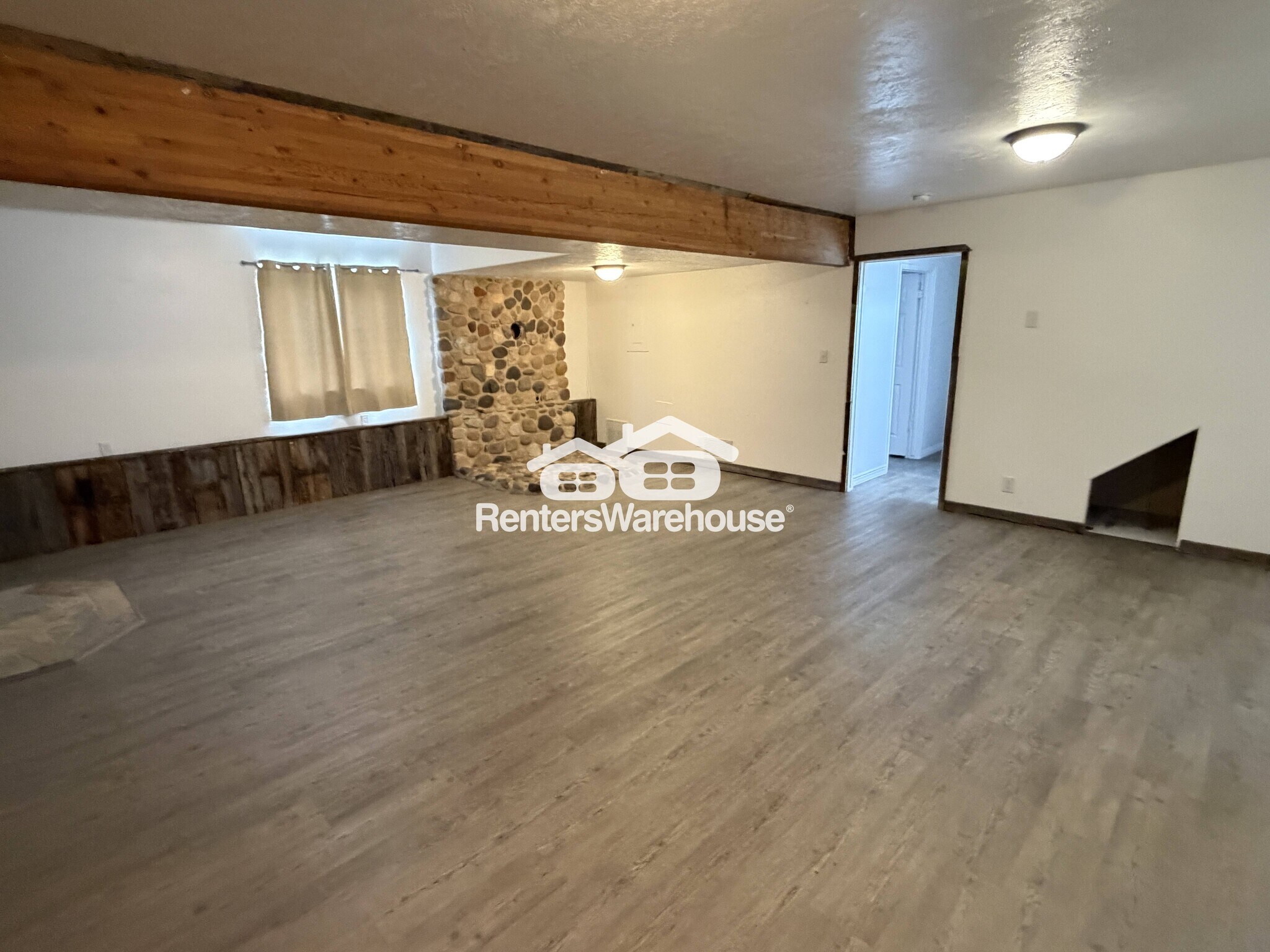 Building Photo - 1442 W 730 S St