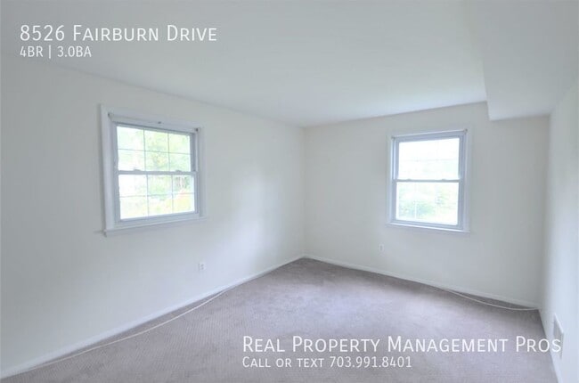 Building Photo - 8526 Fairburn Dr