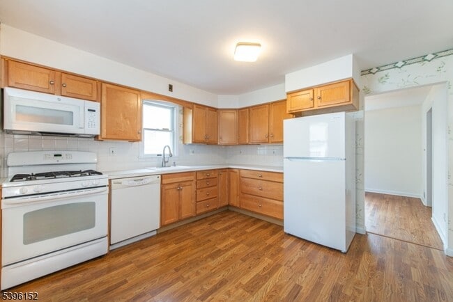 Building Photo - 266 W Passaic Ave