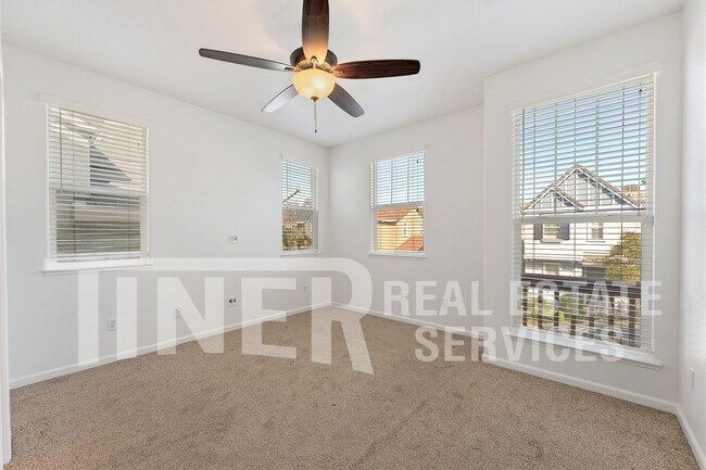 Building Photo - 3731 Tice Creek Way