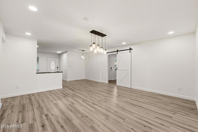 Building Photo - 2219 N 74th Pl