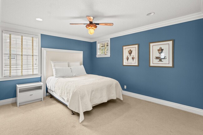 Building Photo - 2144 Henley Pl
