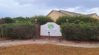 Building Photo - $500 off first months rent !!  Condo In Myrtle Beach!!