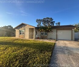 Building Photo - 2 Spacious Bedrooms and 2 Modern Bathrooms...