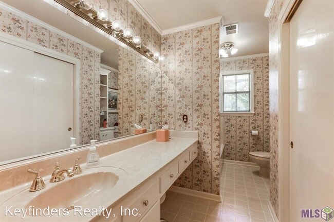 Building Photo - 3 br, 2 bath House - 14217 Highland Road