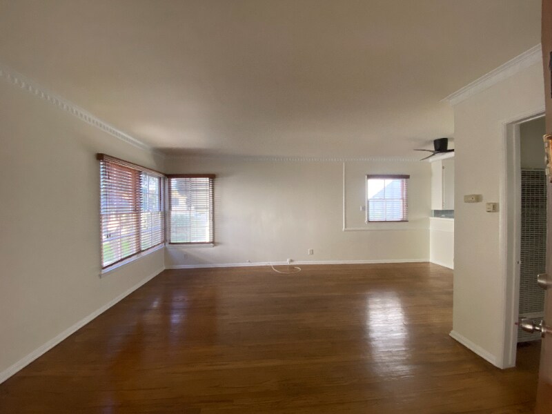 Building Photo - 222-228 Idaho Ave