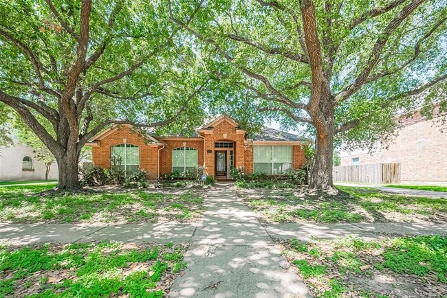 Primary Photo - 4222 Merriweather St