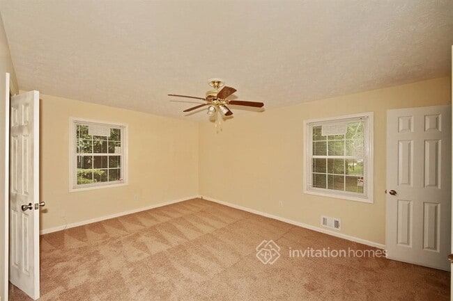 Building Photo - 5207 Edgemoor Dr NW