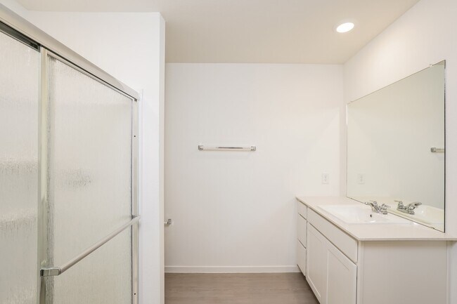 Building Photo - 10810 Red Orchid Dr