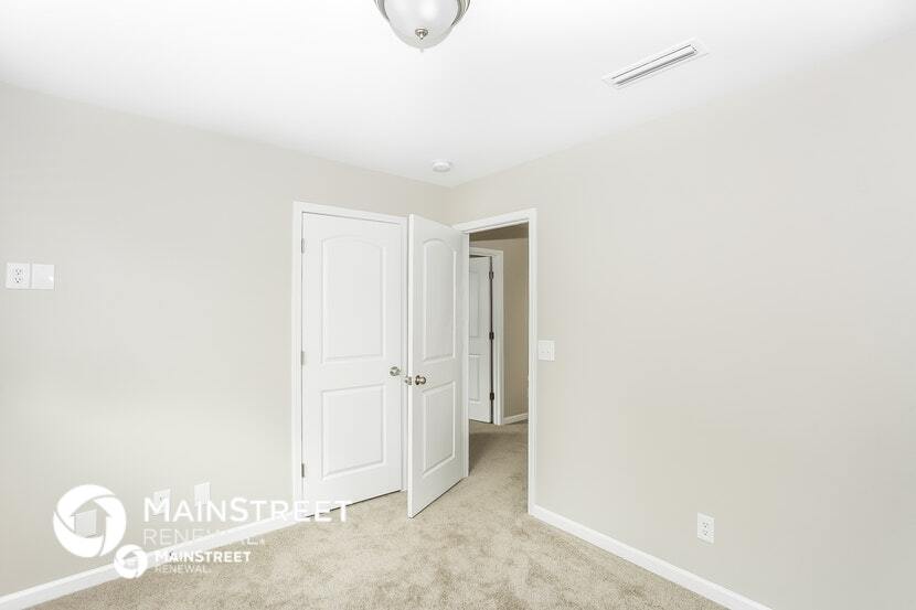 Building Photo - 1110 Manston Pl SW