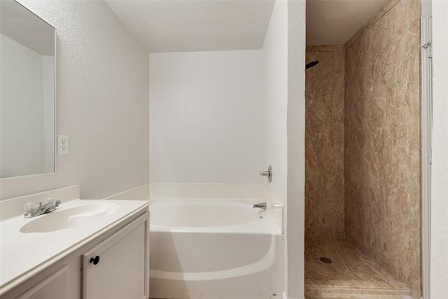 Building Photo - 7437 Diamond Springs Tr