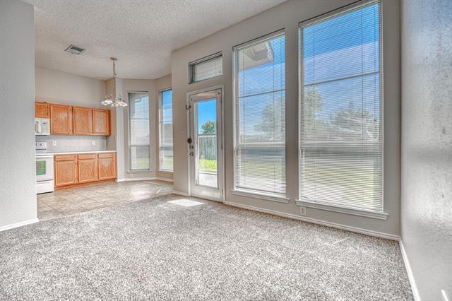 Building Photo - 8001 Spinnaker Cove