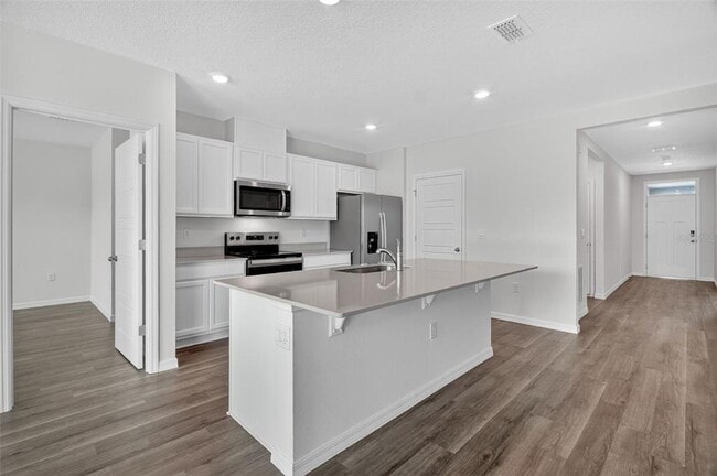 Building Photo - 4590 Boxwood Wy