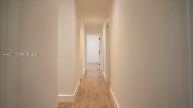 Building Photo - 15340 SW 85th Ave