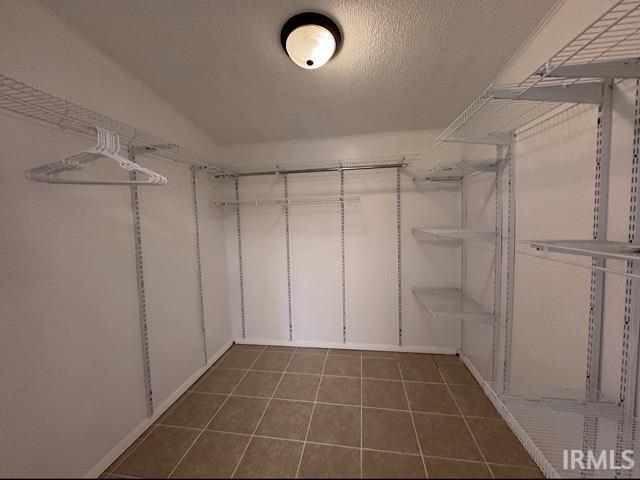 Building Photo - 2912 N Westwood Rd