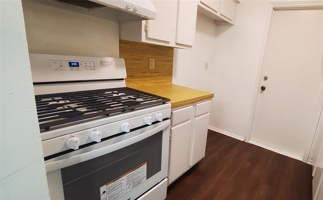 Building Photo - 4509 Brown Bark Pl