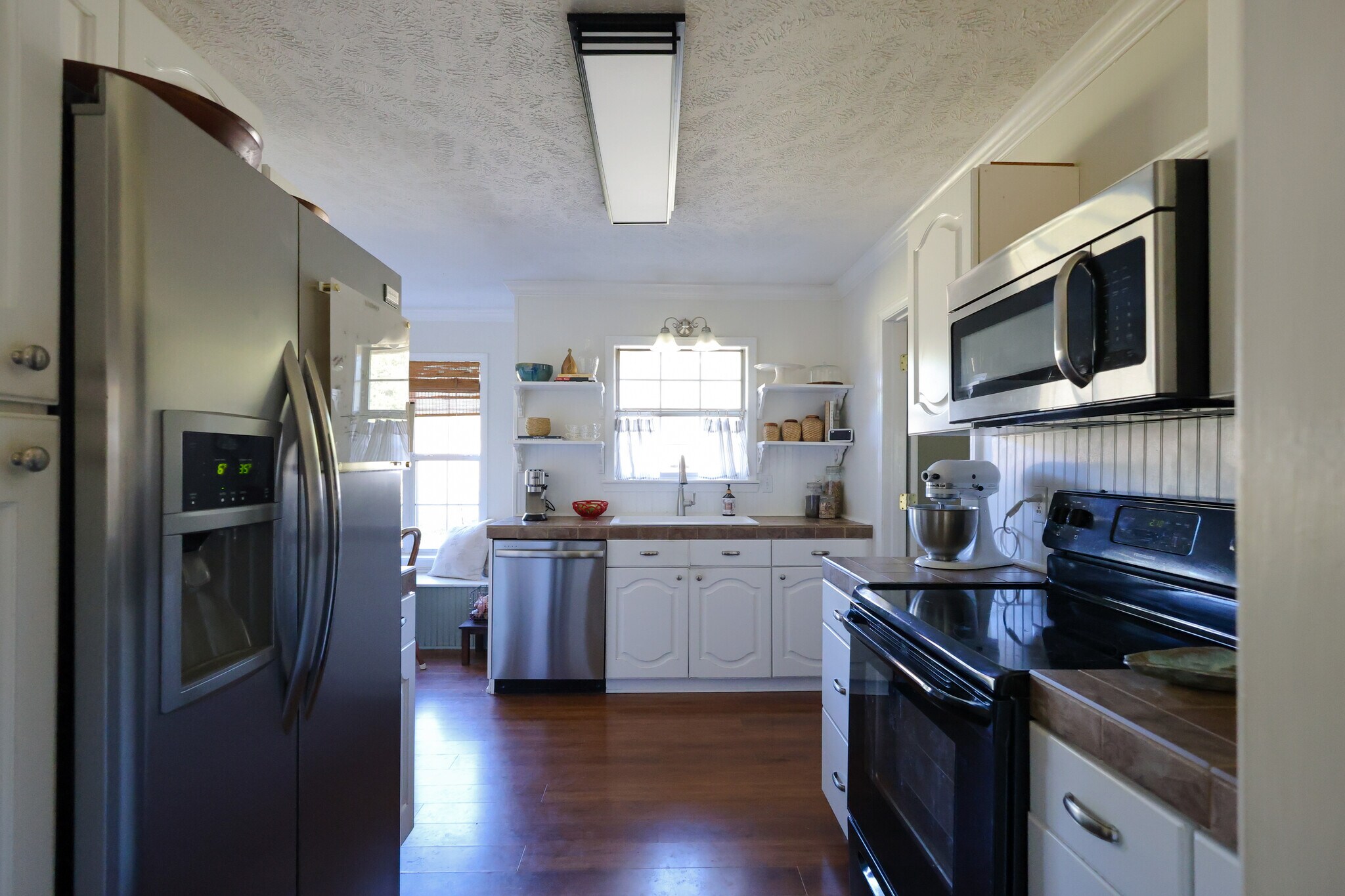 Building Photo - 15 Caitlin Ave