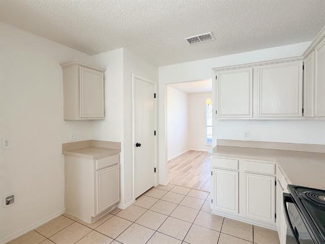Building Photo - 8516 Auburn Dr