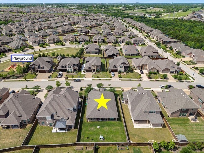 Building Photo - 1323 Lantern Faith Dr