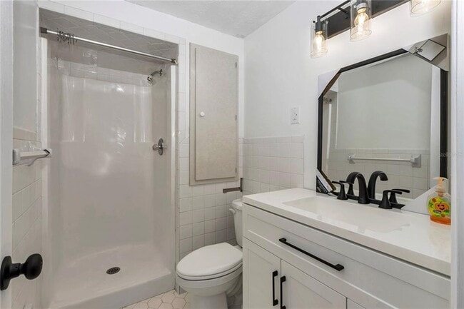 Building Photo - 11440 E Blue Cove Dr