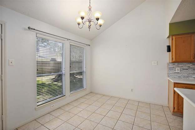 Building Photo - 8514 Greenleaf Lake Dr