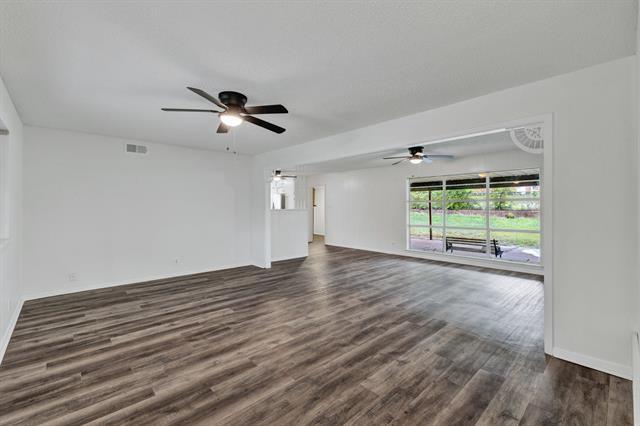 Building Photo - 1024 Eunice St