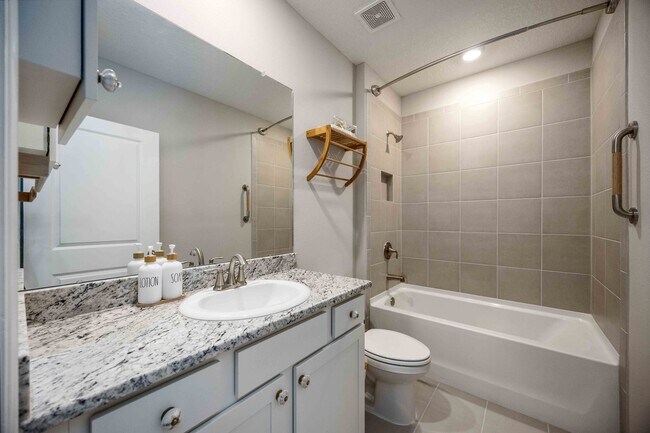 Building Photo - 17524 Cantarina Cove