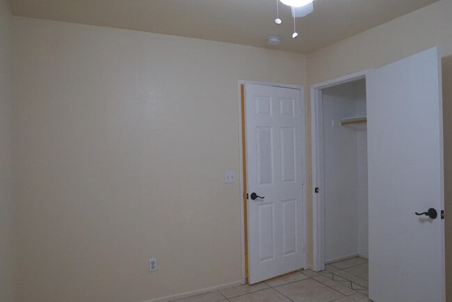 Building Photo - 31510 Avenida Del Padre