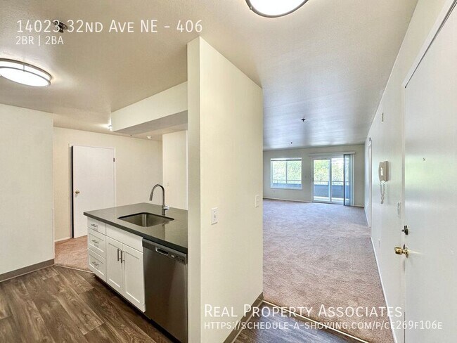 Building Photo - 14023 32nd Ave NE