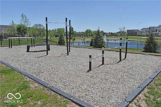 Building Photo - 874 Kinzer Ave