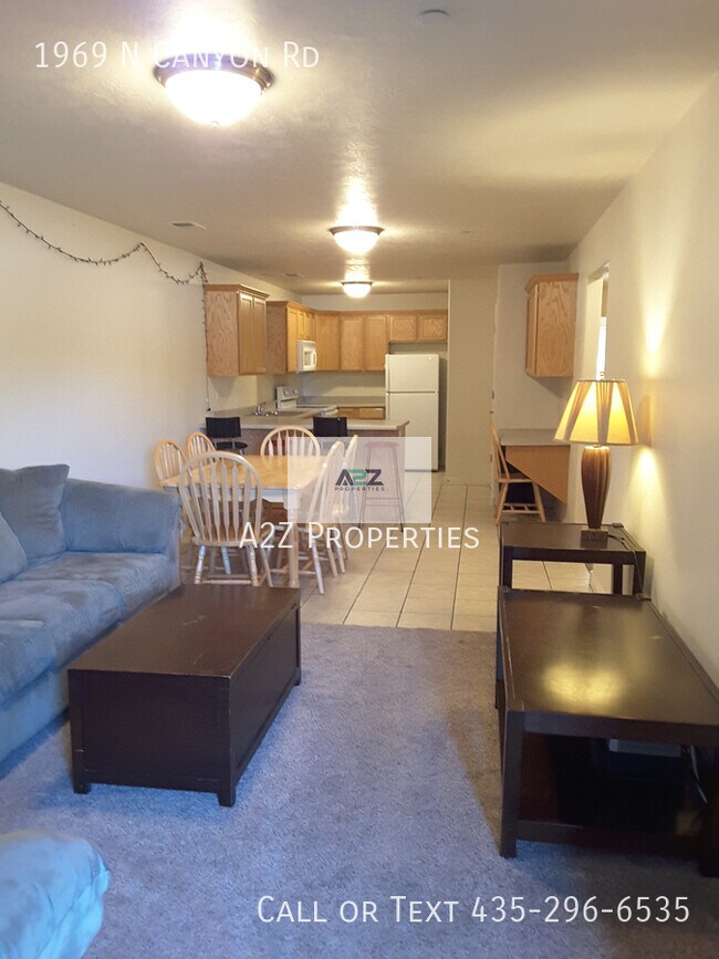 Building Photo - 1969 N Canyon Rd