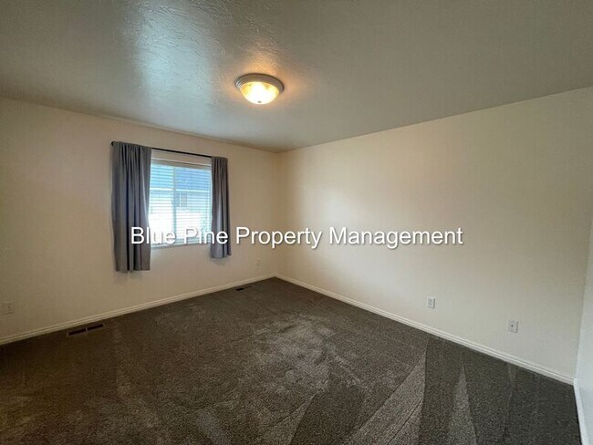 Building Photo - 1156 Matchpoint Dr