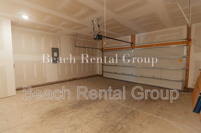 Building Photo - 246 Marauder Dr