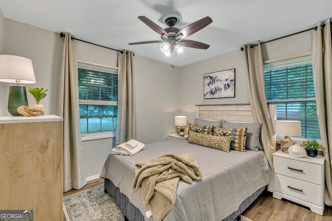 Building Photo - 4589 Ryan Rd