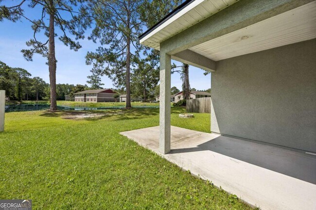 Building Photo - 326 Gary Cir
