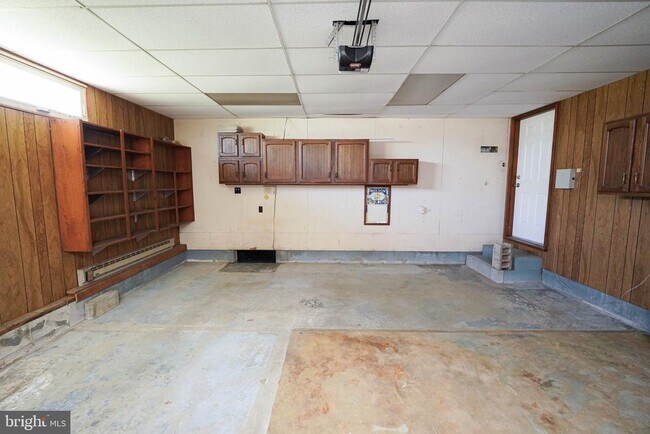 Building Photo - 14880 Concord Rd