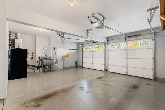 Building Photo - 2506 Mulberry Walk NE