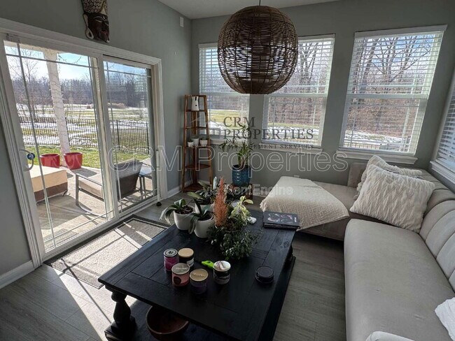 Building Photo - 6336 Filly Cir