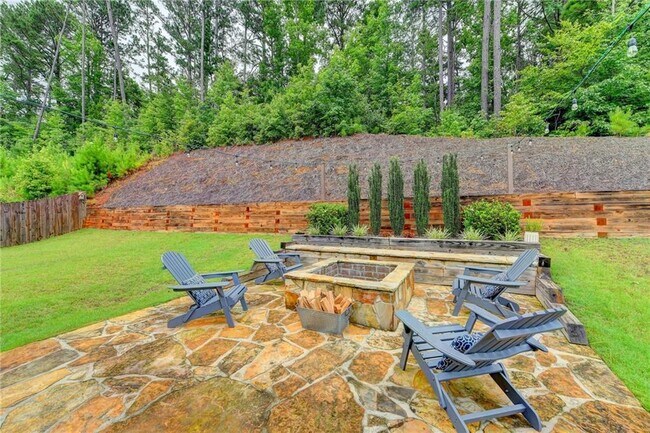 Building Photo - 4079 Two Bridge Dr
