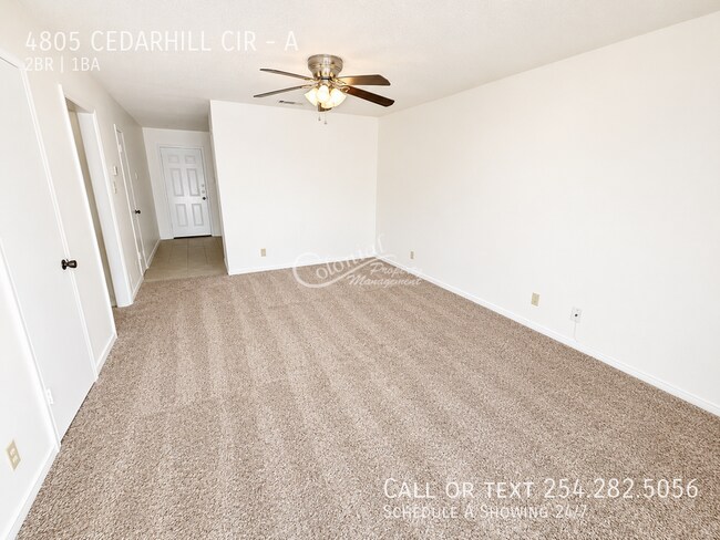 Building Photo - 4805 Cedarhill Cir