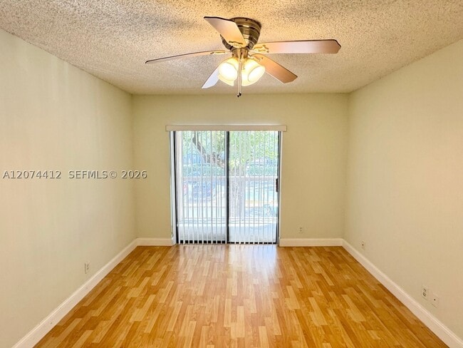 Building Photo - 8120 Geneva Ct