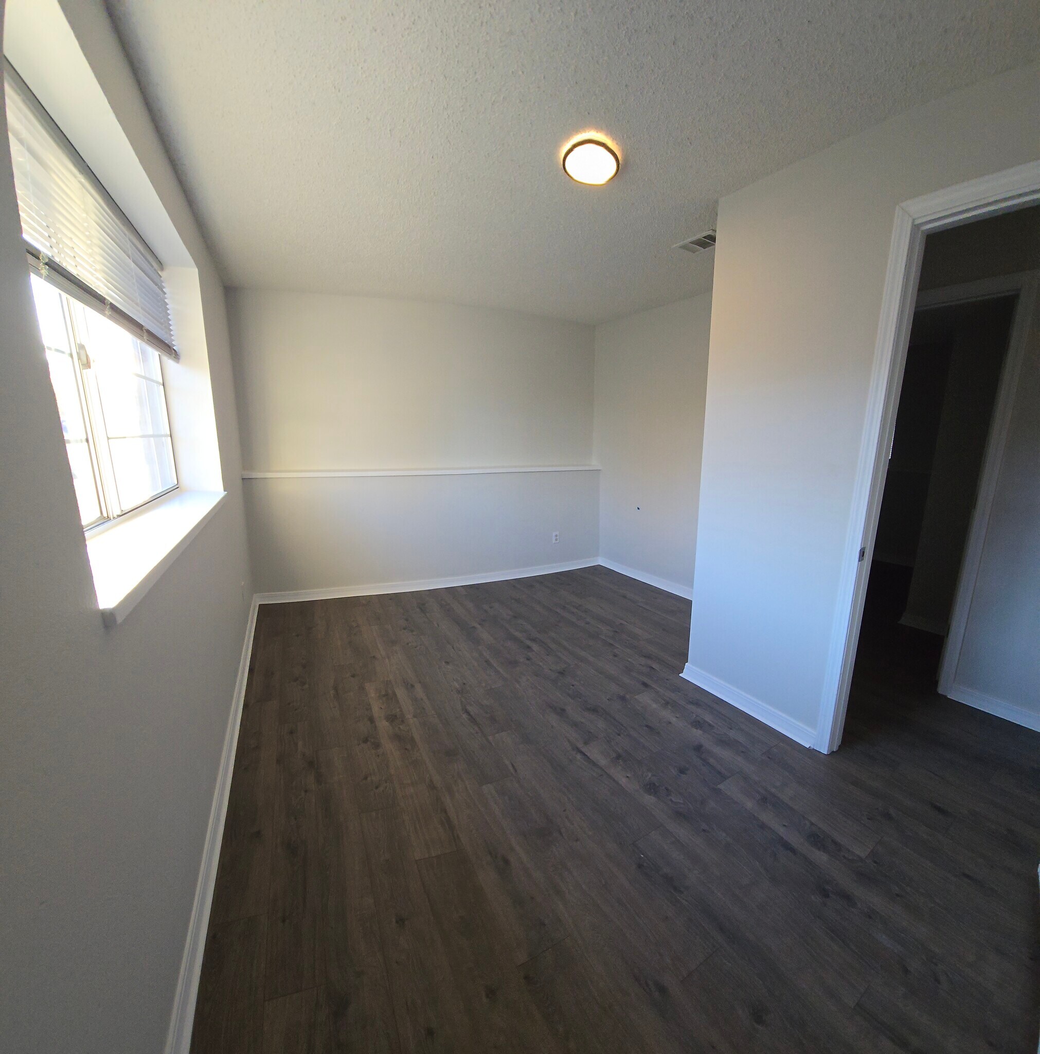 Building Photo - 17163 E Tufts Ave